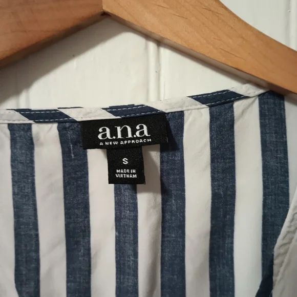 Ana Blue and White Striped Women's Top Small - Picture 3 of 9